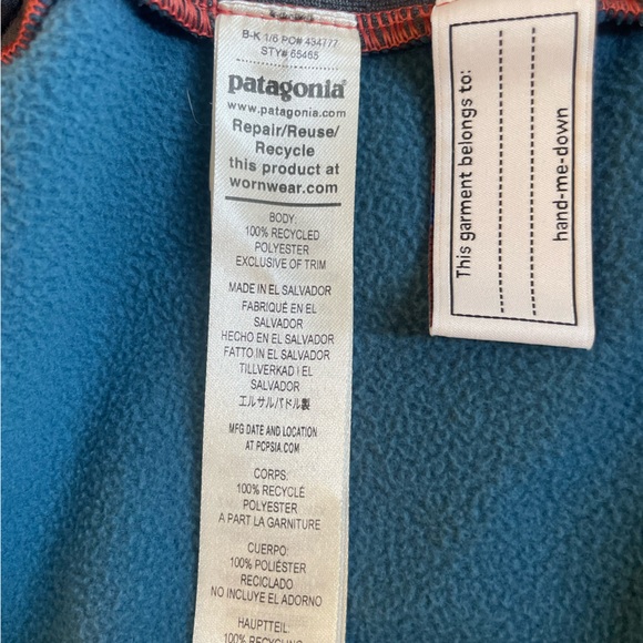 Patagonia Kids Full Zip Up Fleece Hooded Jacket - Picture 7 of 7